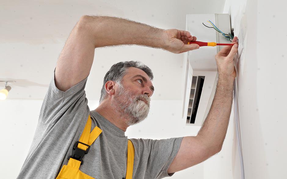 je recherche un électricien Chelles